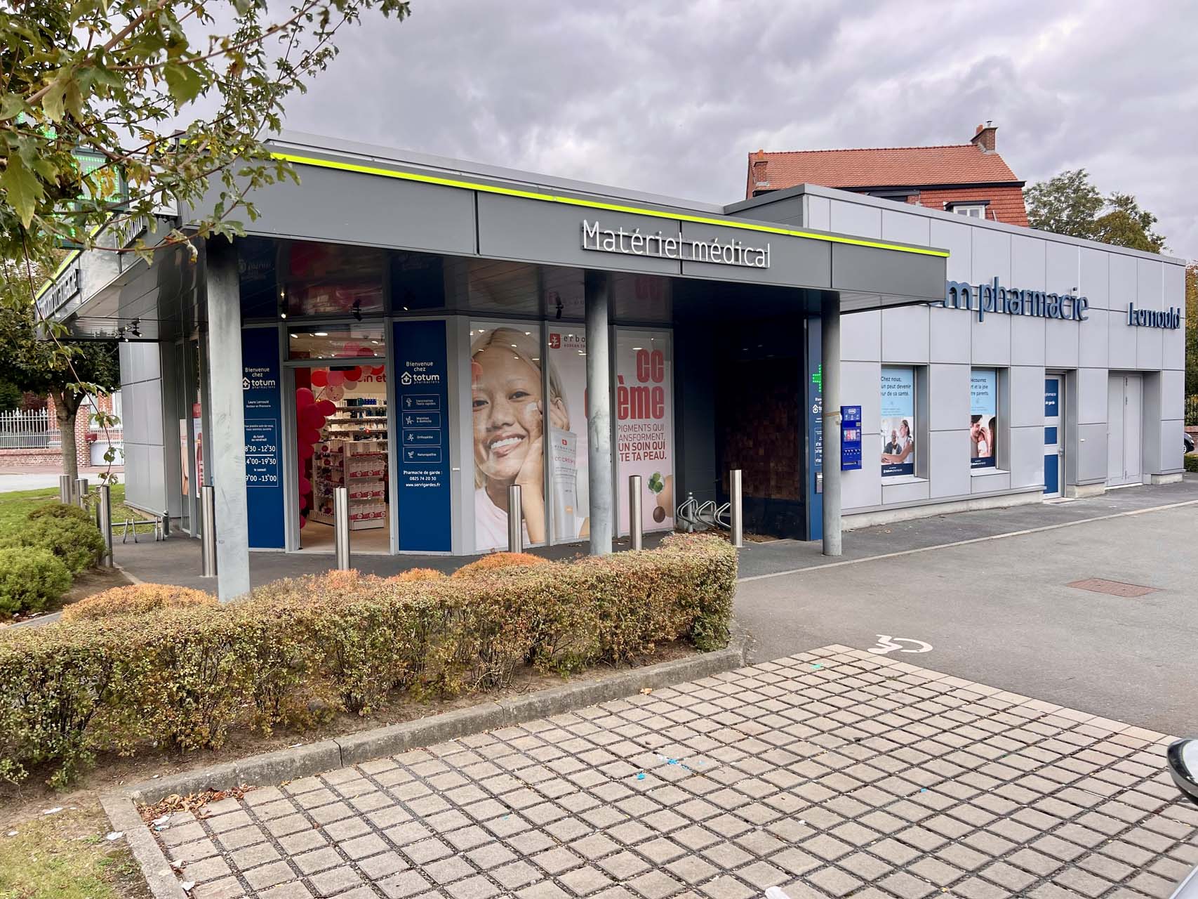 Pharmacie Lernould Bousbecque (8)